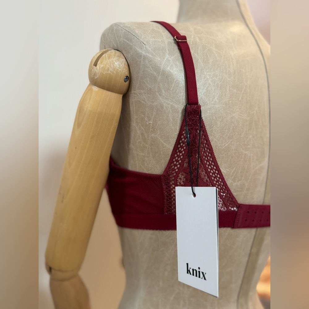 NWT KNIX Lace Deep V Bralette, Red Velvet (L) - Picture 6 of 9